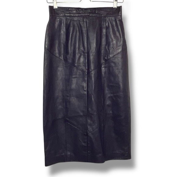 Danier Dresses & Skirts - Vintage Danier Skirt‎ Leather Pencil Dark Purple Plum Size Small